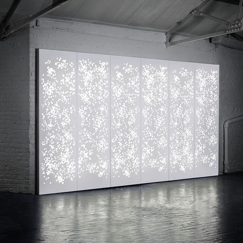 コーティング装飾パネル - LIGHT WALL - ISOMI - 壁取り付け式 / 個体表面 / 業務用
