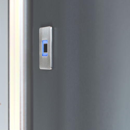 アクセス制御用指紋認証リーダー - dLine - ekey biometric systems - 壁取り付け式