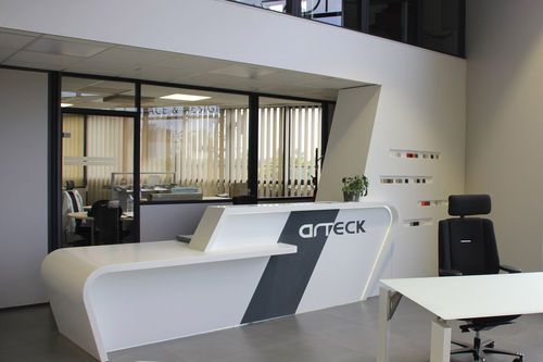 個体表面受付カウンター - 4 - V-korr Creative Surface