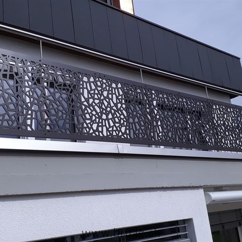 パネル付きバルコニー - CELLON - PRIVATE HOME - Bruag Design Factory AG - 木製