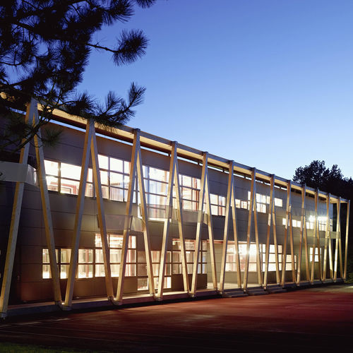 通気ファサード用サイディング - FORMBOARD TOP PINE - HAUS DER SCHÜLER - Bruag Design Factory AG - パネル / ウッドファイバー製 / 滑らかな仕上げ