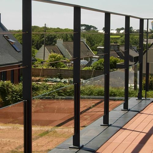 金属製手すり - CHERBOURG - ESCALIER DESIGN 14 - ケーブル / ガラスパネル型 / 屋外用