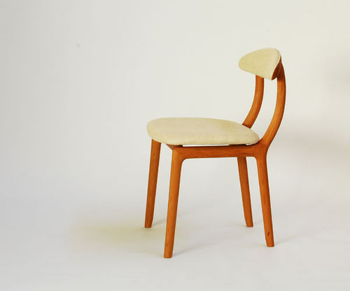 現代風チェア - KAKI NO ISU - Miyazaki Chair Factory - 屋内用 / 布製 / 木製