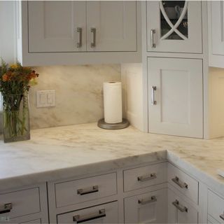 大理石カウンタ－トップ - ALABAMA WHITE - WALL GRANITE SERVICE SRL - キッチン用 / 白色