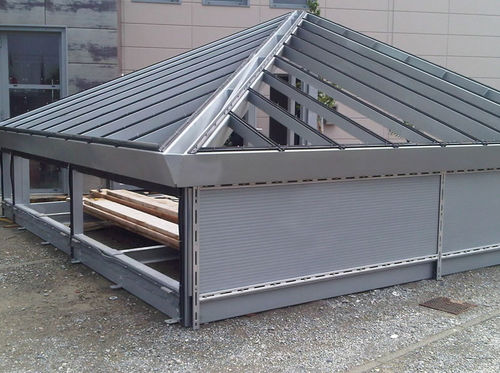 屋根用金属製骨組み Carpenterie Mussini