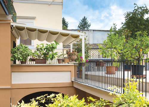 壁取り付けパーゴラ - PARTERRE : SANREMO - Frigerio Living - アルミニウム / PVCファブリックスライド式キャノピー