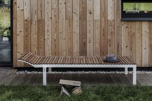 コンテンポラリーサマーベッド Alva Egoe 木製 アルミニウム製