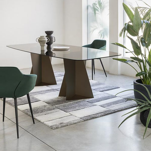 現代風テーブル - MONOLITH - pezzani home collection - ガラス製 / 大理石 / 鈑金脚