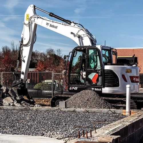 クローラー式パワーショベル - E145 - BOBCAT - コンパクト / 工事現場用 / 持ち上げ用