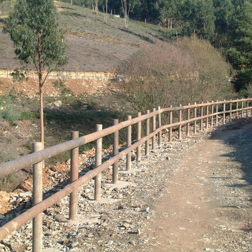 柵型フェンス - Trofa - Extruplas - 道路用 / 住宅用 / 再生プラスチック製