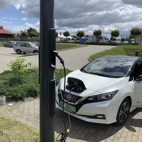 電気自動車用リチャージステーション - Smartpole Charger - Alumast - 都会風 / スマート / IoT