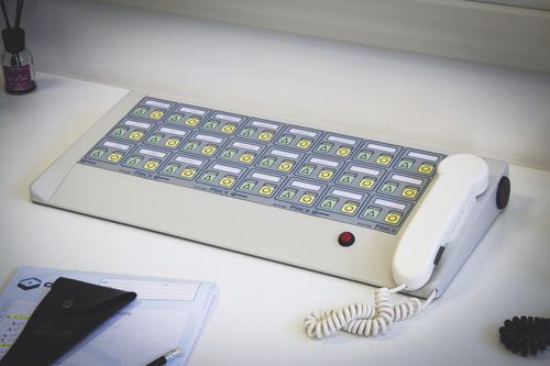 アクセス制御用操作キーボード - Cemit - カウンタートップ上