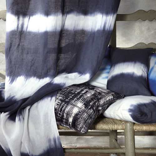 張り地 - ORCHIS : SHIBORI  - BLACK EDITION - カーテン用 / 縞模様 / リネン