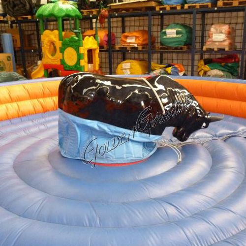インフレータブル遊具 - MECHANICAL RODEO BULL - GOLDEN GAMES SRL