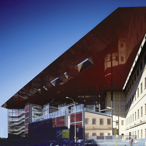 カセットサイディング - MUSEUM REINA SOFIA - ALUCOBOND - 複合素材 / アルミニウム / インターロッキング
