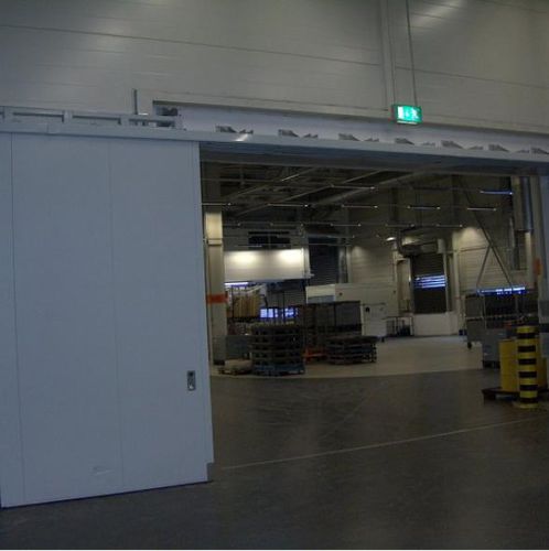 スライド式産業ドア - GATES - Gutkowski - 金属製 / 安全用 / 防火