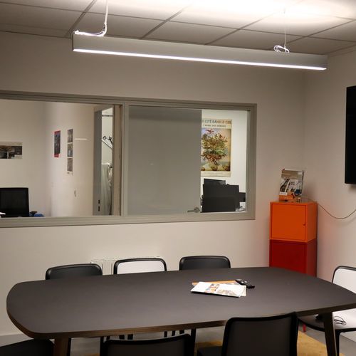 吊り下げ式照明器具 - ACTILINE5572 - ACTiLED Lighting - LED / 直線型 / IP40