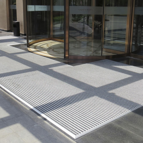 公共施設用エントランスマット - WJX - Shanghai Weidan Decorative Materials Co., Ltd - ゴム製 / アルミニウム / 汚染防止