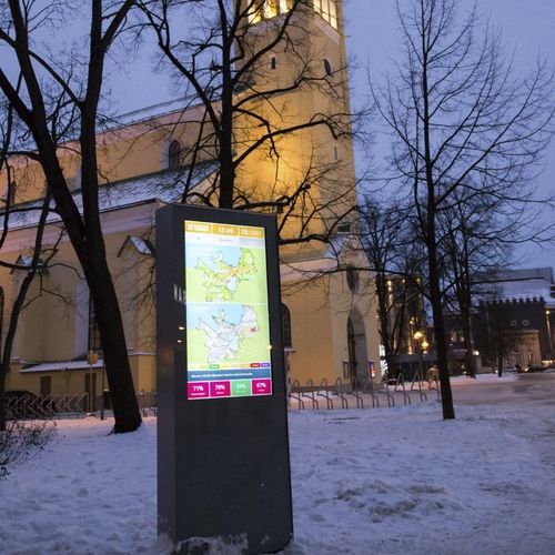 壁取り付け式タッチパネル - ML-960E - ML Infokiosks - 床置き / Intel® NUC / ワイヤレス