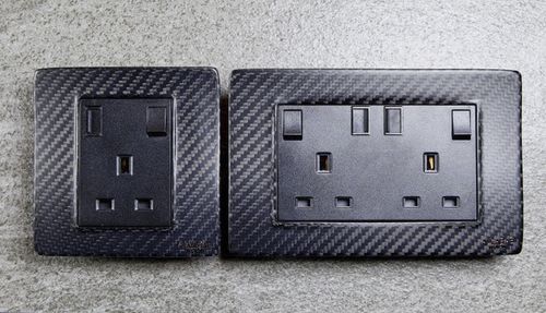 電流コンセント - ALVARAE Design Studio - USB接続 / ダブル / 壁取り付け式