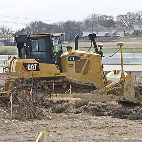 クローラー式ブルドーザー - D7E - CATERPILLAR