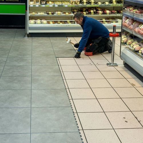 ビニール製フレキシブルタイル - DESIGN   - Gerflor - Contract Sport & Contract Flooring - 屋内用 / 地面用 / 現代風