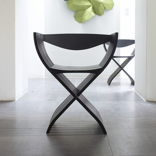 デザインチェア - CURULE - Ligne Roset - 屋内用 / ウォールナット / ブナ材製