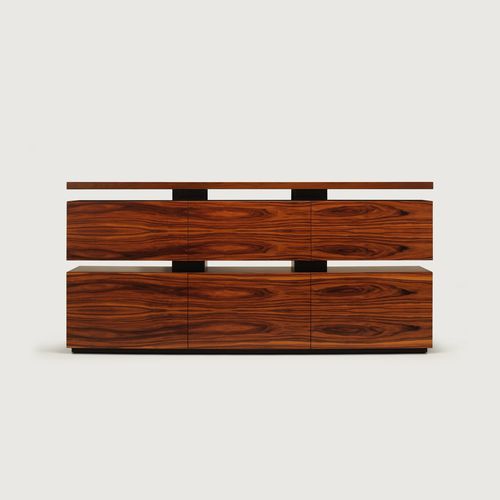 現代風サイドボード - WISHBONE  - Skram Furniture - ウォールナット / トネリコ材 / ブナ材製