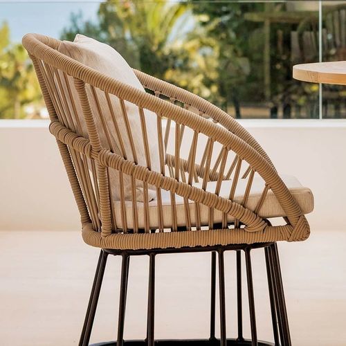 現代風アームチェア - KARIMUN - G&G Italia Designer Furniture - -翻訳中- / アルミニウム / 熱漆塗りアルミ