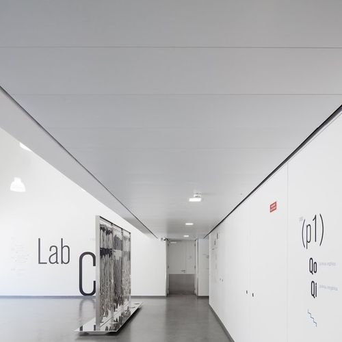 金属製仮天井 - BIOGUARD - Knauf Ceiling Solutions - タイル / クリーンルーム用 / 屋内用