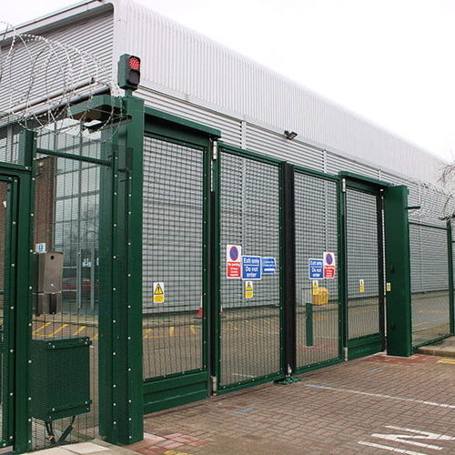 安全用自動化ゲート - BI-FOLDING - Jacksons Fencing