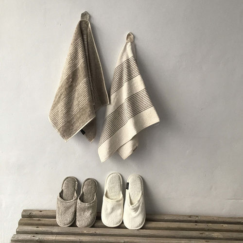 コットンバスルームリネン - TERRY TOWEL + SLIPPERS - dELENZO LINEN FROM EUROPE S.L - リネン / ホテル用 / カスタマイズ可能