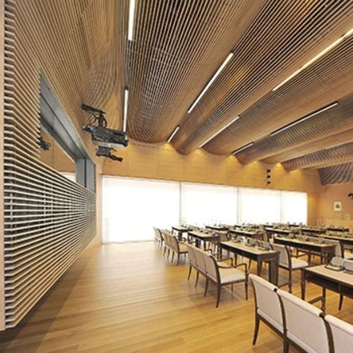 無垢材仮天井 - Derako® Solid Grill BaseLine - Hunter Douglas Architectural - パネル / 薄板 / オフィス用