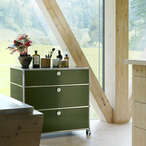 キャスター付き収納家具 - USM Haller - USM Modular Furniture - 現代風 / 金属製 / 緑