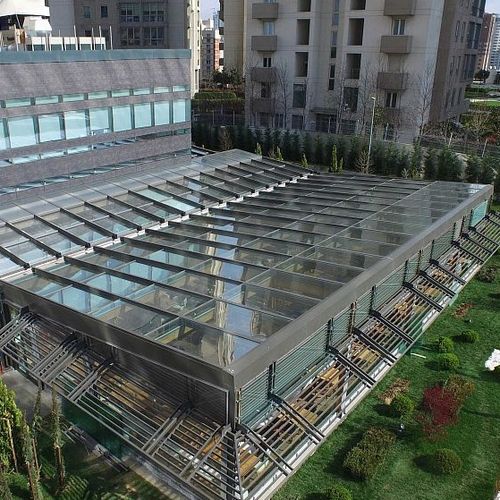 アルミニウムガラス屋根 - SOLAGLIDE - Libart Enclosure Systems - 電動式 / 絶縁 / 格納式