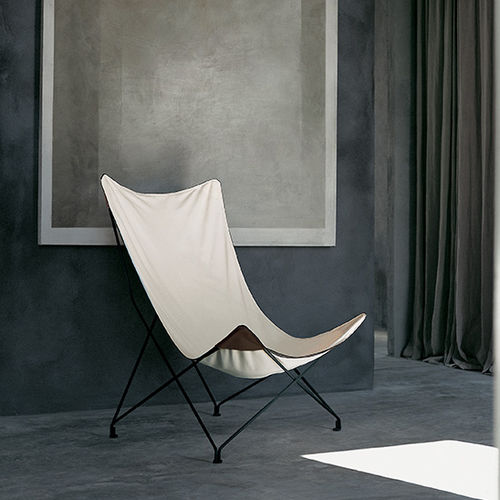 現代風アームチェア - LAWRENCE 390 - RODA - キャンバス生地 / 革製 / ステンレス製