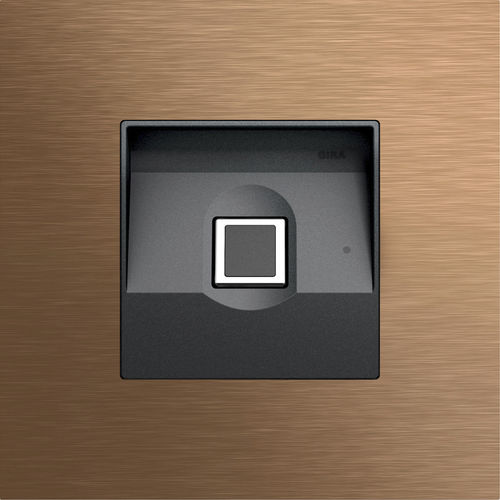アクセス制御用指紋認証リーダー - System 106 Keyless In fingerprint - Gira - 組み込み型 / 外用 / 独立型