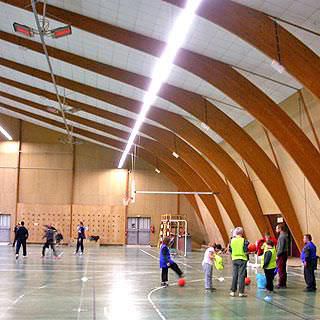 電動式放射パネル - SPORTS HALL - SBM - 天井取付け式