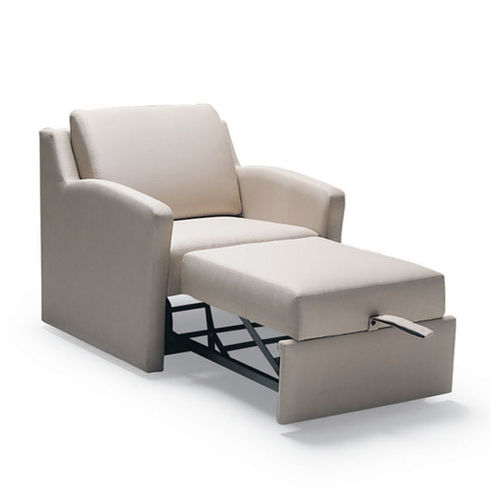 クラシックアームチェア - AMICO - Carolina Business Furniture - 布製 / ベッド / 医療施設用