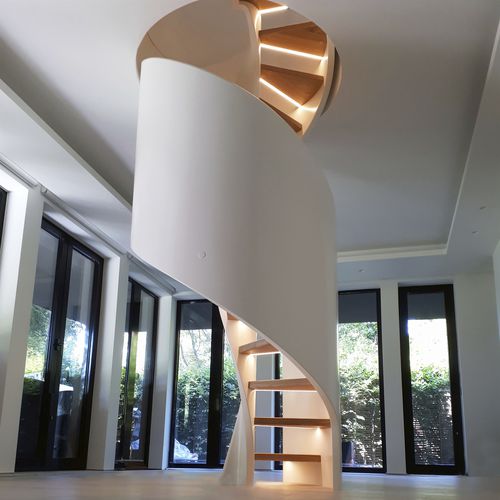 ヘリカル階段 - TORNADO SPIRAL LED - Siller Stairs - 木製ステップ / 家庭用 / 現代風