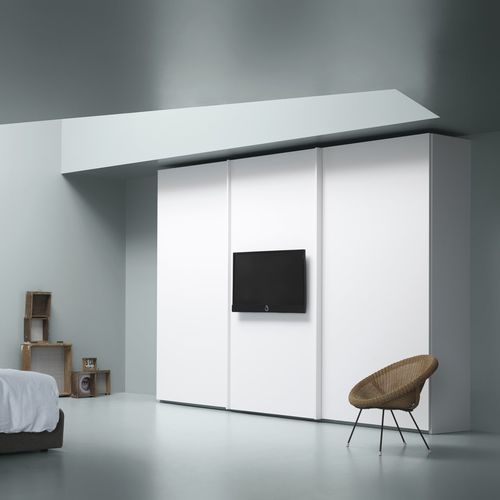 現代風ワードローブ - TV OUT - md house - 漆木材 / トネリコ材 / スライディングドア