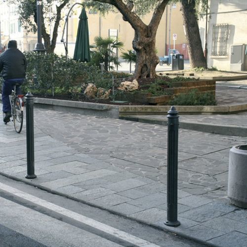 保護用ボラード - M - Calzolari - 取り外し可能 / 鋳鉄製 / アルミニウム
