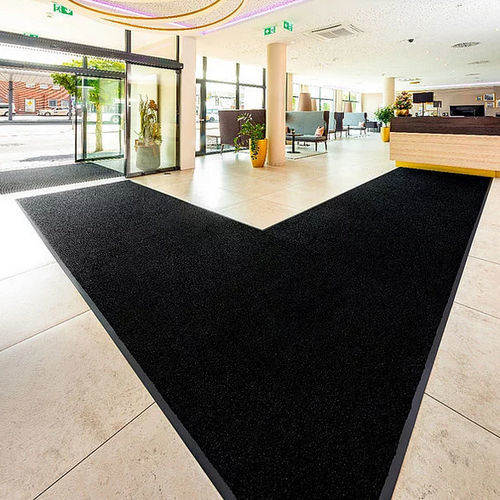公共施設用エントランスマット - CARE - emco Bautechnik GmbH - 建物用 / ポリアミド製 / ベロア