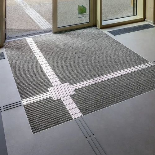 触覚視覚障害者誘導用ブロック - DIPLOMAT PREMIUM SPIN®SAFE - emco Bautechnik GmbH