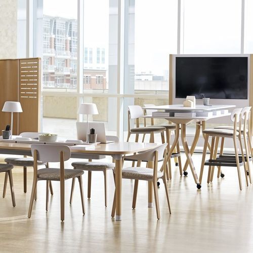 現代風チェア - ZONES - Teknion - 屋内用 / プラスチック製 / 木製脚