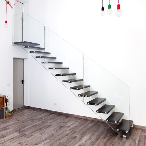 ストレート階段 - LOGICA A SBALZO B-E-GLASS - ITALIAN FASHION STAIRS - 木製ステップ / スチールフレーム / 家庭用