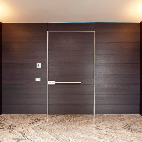 入り口ドア - SYNUA WALL SYSTEM - Oikos Venezia - 木製 / ピボットタイプ / ガラス不使用