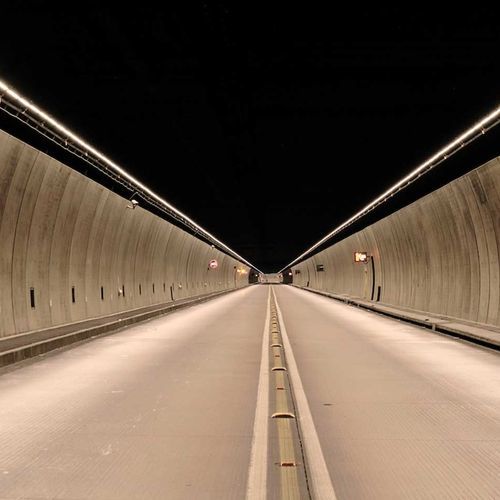 照明用制御ユニット - ADVANCED TUNNEL - Schréder–Comatelec