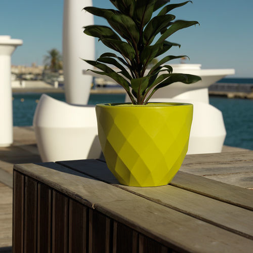 ポリエチレン植木鉢 - VASES - VONDOM - 円形 / 照明付き / 家庭用