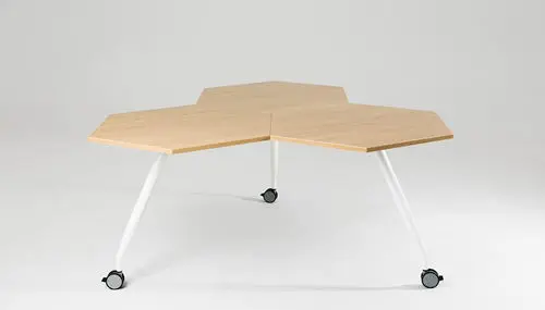 現代風教室用テーブル - TRIXAGON - KINNARPS - ラミネート / 六